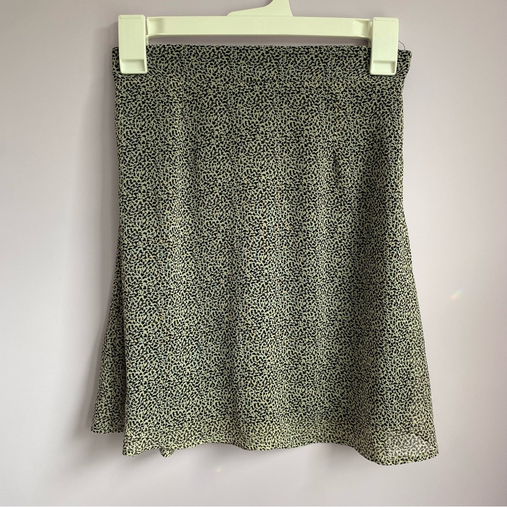 Sienna Sky Black and Cream Mini Skirt